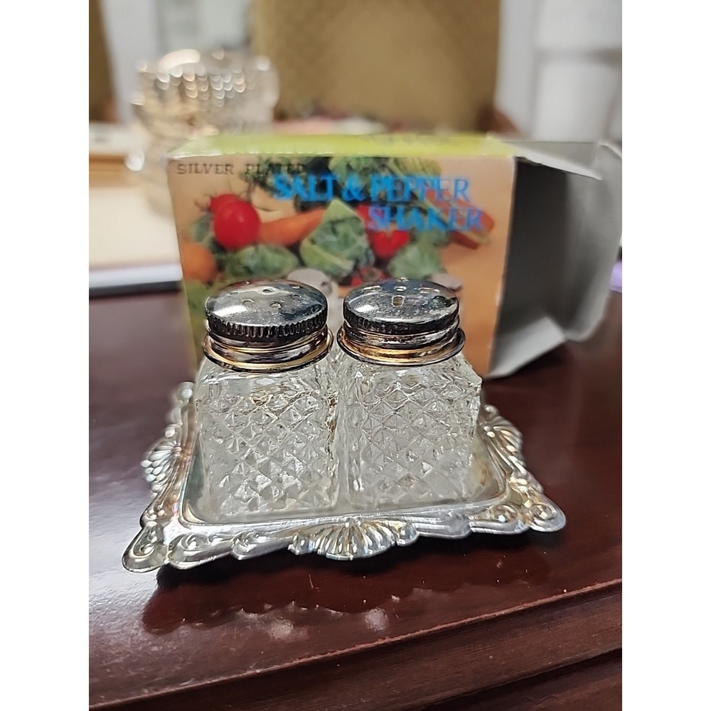 Vintage Mini Salt Pepper Shakers Silver Plated Tray Hong Kong. SH-067. Org Box